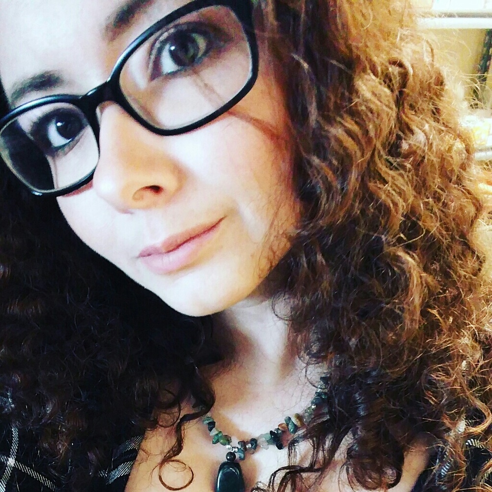 Meet your Posher, Gina